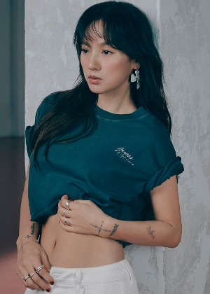 남녀공용 다잉 반팔티_DARK GREY