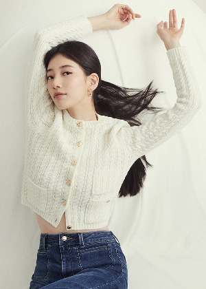 골드버튼 스웨터 가디건_IVORY